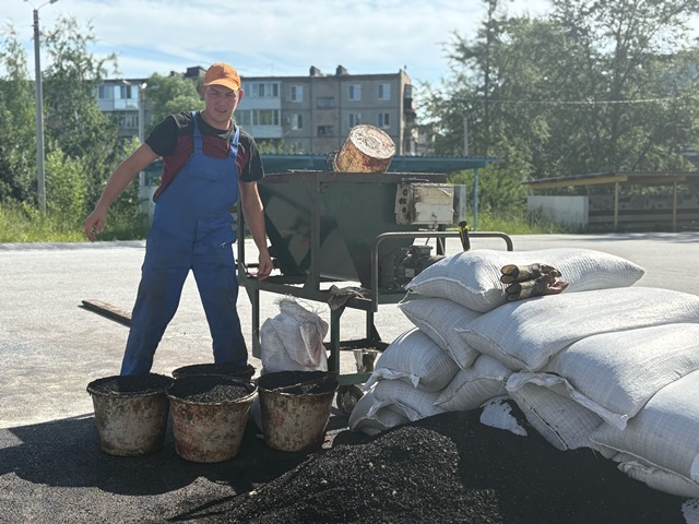 Один из проектов – «Семейная спортивная площадка» на территории общественного центра